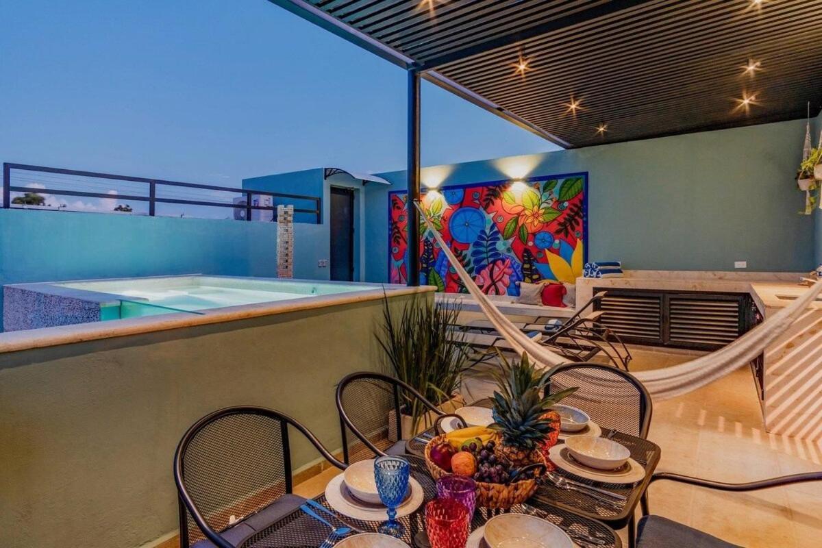 Rincon Del Cielo Rooftop With Glass Walled Pool Мерида Екстериор снимка